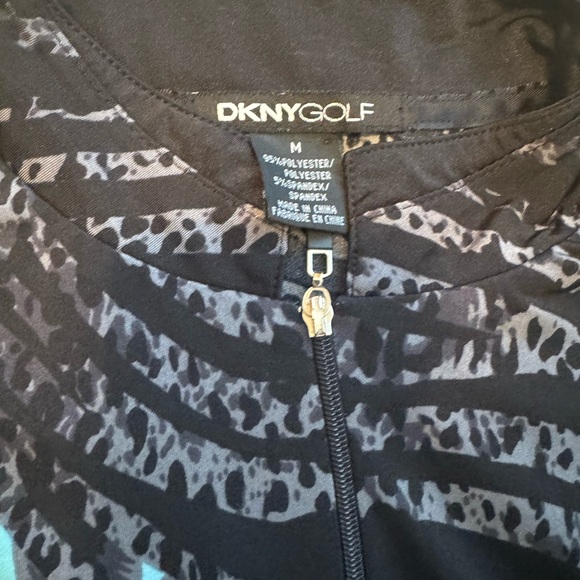 DKNY Golf Women’s Zebra Print Sleeveless Top - Black and Blue Size  Medium EUC - Picture 6 of 8